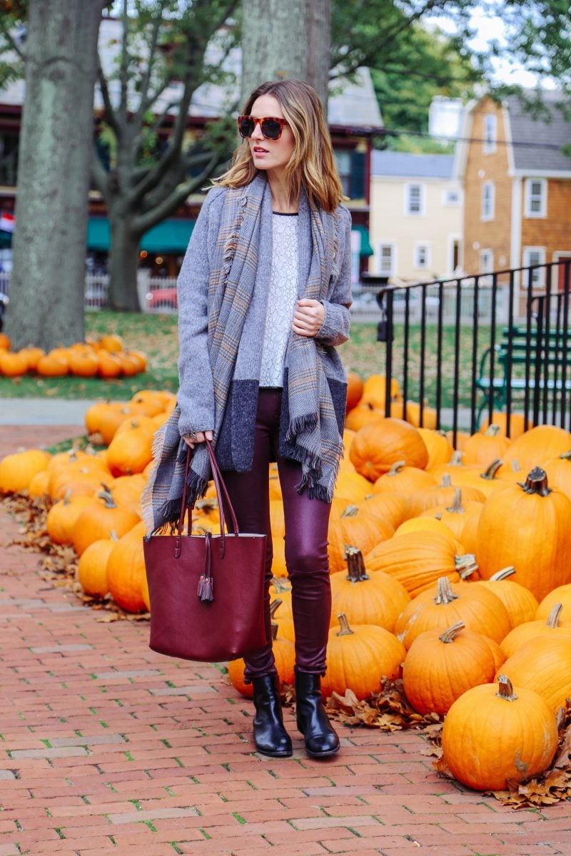 FALL STYLE IN A COZY SWEATER AND PLAID SCARF