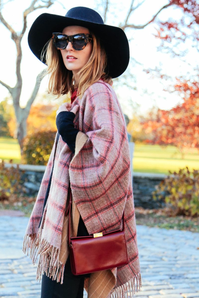 PLAID CAPE AND COATED SKINNY JEANS