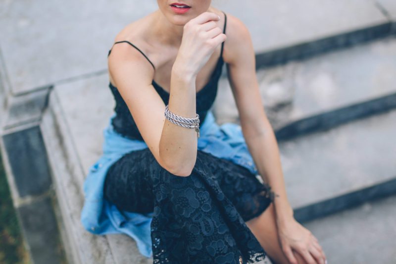 LACE MAXI DRESS