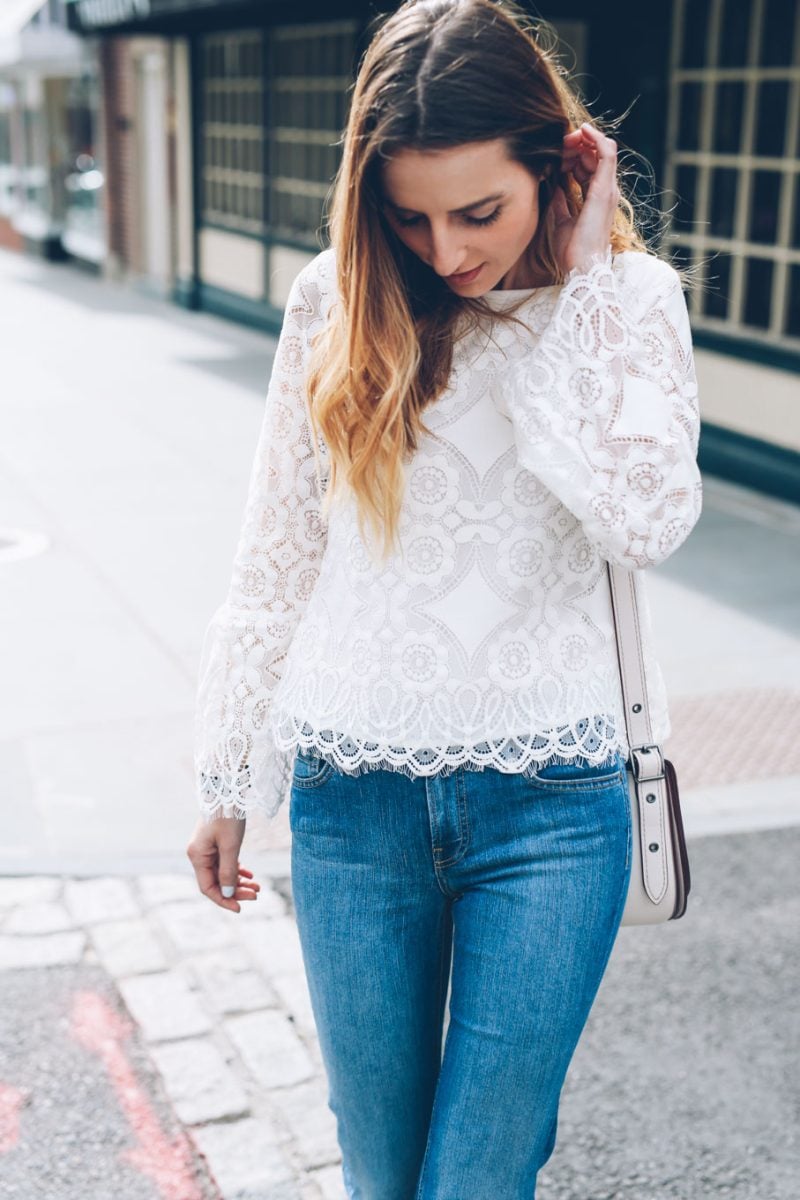 BELL SLEEVE TOP