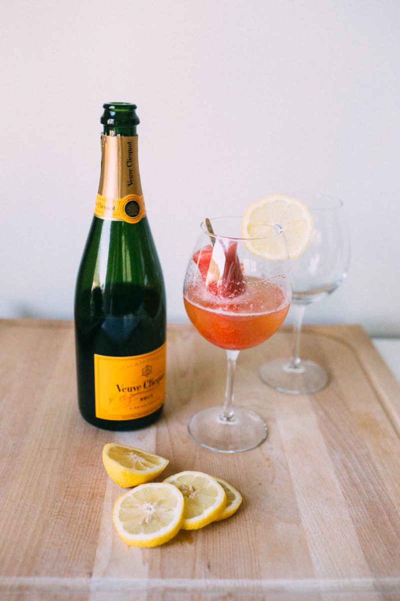 A Delicious Summer Treat: Champagne & Popsicles