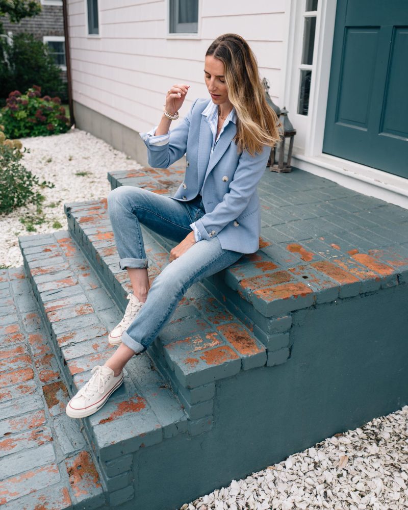 Monochrome Monday: Blues Baby